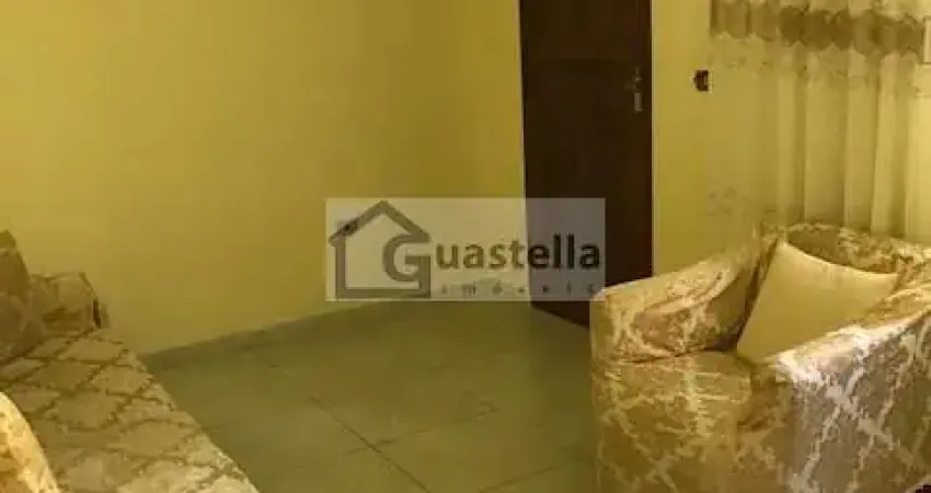 Casa térrea em Batistini com 3 dormitórios e 1 banheiro por R$ 360.000 - São Bernardo do Campo