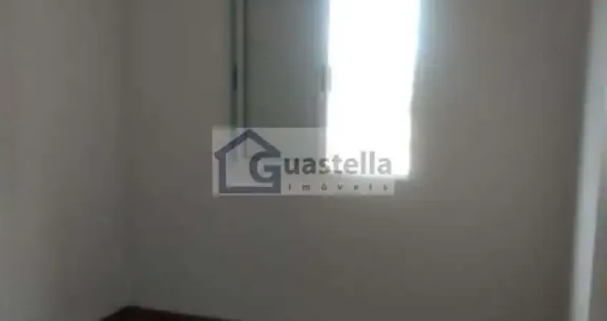 Excelente apartamento de 3 dormitórios com suíte em Campestre - Santo André por R$ 395.000