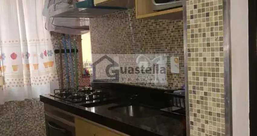 Apartamento à Venda na Cooperativa, SBC: 2 Dorms, 50m², R$212mil