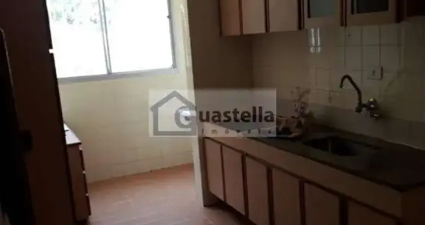 Apartamento à Venda em Alves Dias, SBC: 2 Dorms, 68m² por R$255 Mil