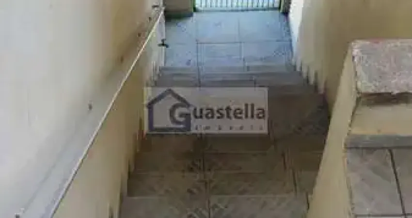 Sobrado à Venda no Jardim Thelma, SBC: 4 Dorms, 125m², R$371mil