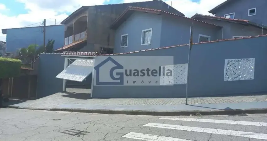 Sobrado à venda em nova petrópolis, sbc: 160m², 3 dormitórios, 1 suíte, 4 banheiros. confira por r$870.000!