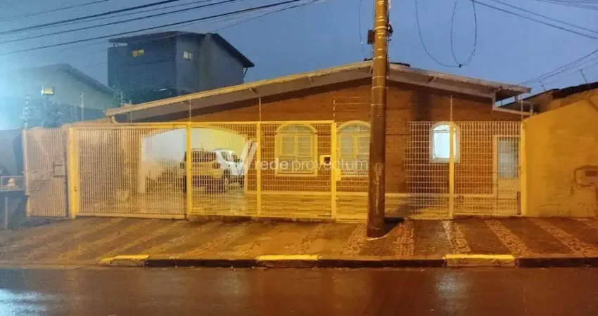Casa com 3 quartos à venda na Rua Pirassununga, 273, Chácara da Barra, Campinas