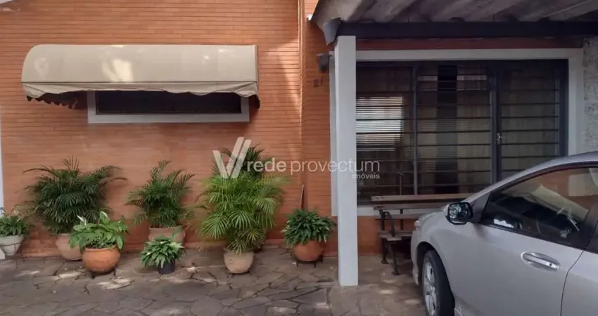 Casa com 3 quartos à venda na Rua Otoniel Mota, 21, Jardim Leonor, Campinas