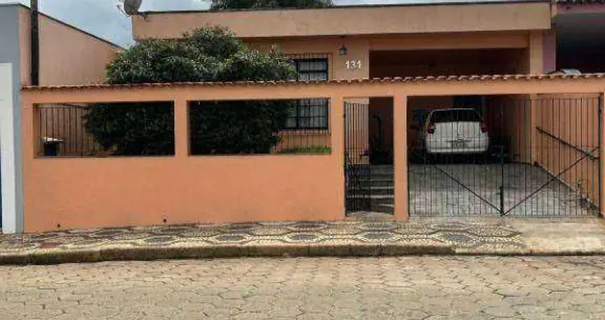 Casa à venda, 202 m² por R$ 649.000,00 - Vila Rosa - Itapetininga/SP