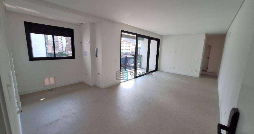 Apartamento 2 Suítes + Lavabo em Prédio Recém Entregue, no Centro de Florianópolis !!