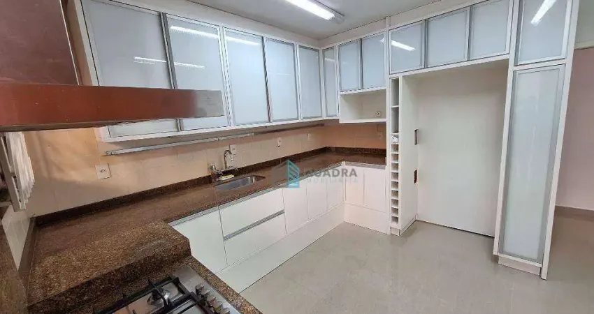 Casa Térrea à Venda no Parque São Jorge, Florianópolis !!