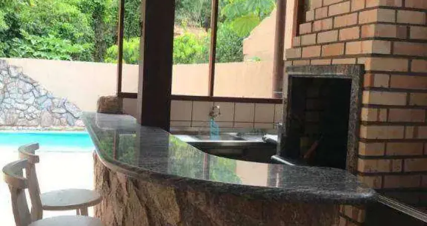 Casa com 4 dormitórios à venda, 255 m² por R$ 1.800.000,00 - Pantanal - Florianópolis/SC