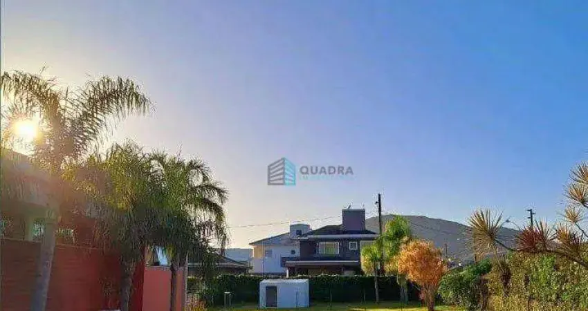 Terreno à Venda em Loteamento Residencial no Rio Vermelho, Florianópolis !!