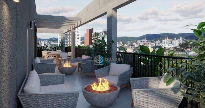 Studio Garden em localização privilegiada na Trindade a Preço de Custo