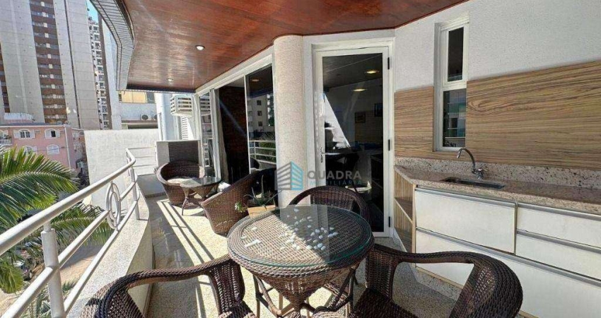 Apartamento com 4 Dormitórios à Venda no Centro de Florianópolis !!