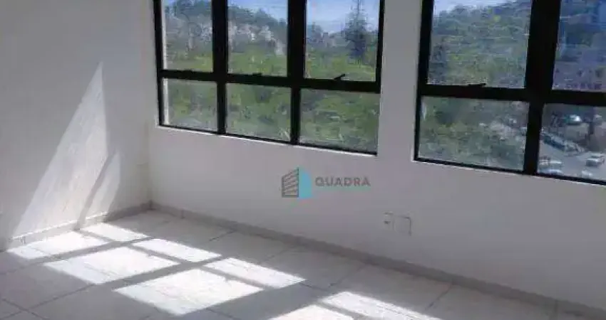 Sala no shopping trindade com garagem, banheiro com chuveiro