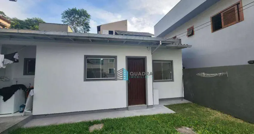 Casa para alugar, 40 m² por R$ 2.529,35/mês - Pantanal - Florianópolis/SC