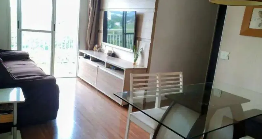 Apartamento à venda localizado em Jardim Tupanci - Barueri - SP
