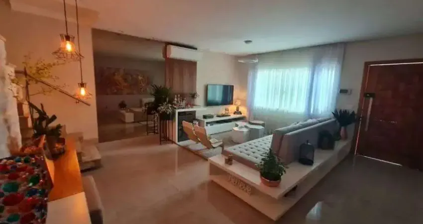 Casa alto padrão para venda no bairro Saúde em São Paulo - SP