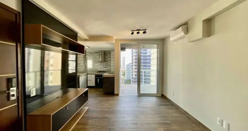 Apartamento à Venda no Condomínio Edifício Exclusivo Cambuí em Cambuí - Campinas - SP