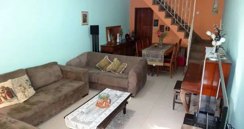 Casa para venda tem 240 metros quadrados com 4 quartos em Tremembé - São Paulo - SP.