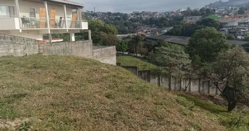 Terreno à venda no condomínio Tarumã em Tarumã na cidade de Santana do Parnaíba - SP