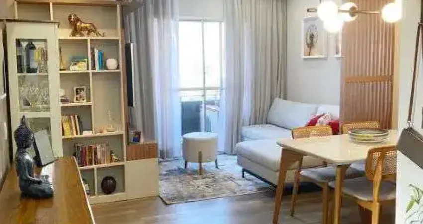 Apartamento à venda no Edificio Maison Mont Blanc no Campo Belo em São Paulo - SP