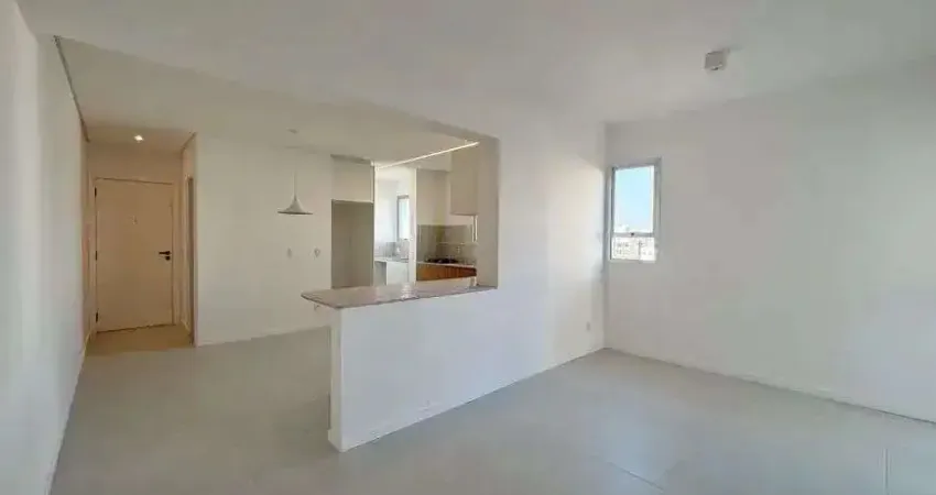 Apartamento à venda no Condomínio Edifício Xapuri no Cambuí em Campinas - SP
