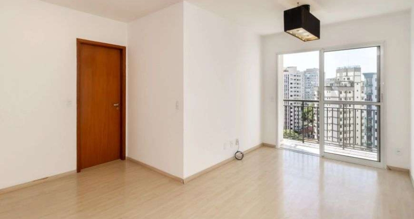 Apartamento à Venda no Edifício Toledo no Bairro Saúde em São Paulo - SP