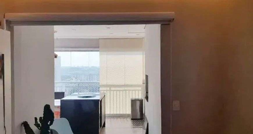 Apartamento à venda no Condomínio Square Choice em Santo Amaro em São Paulo - SP
