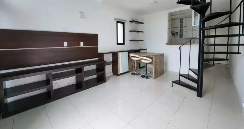 Apartamento duplex à venda no Condomínio Piaget Studio no Cambuí em Campinas - SP