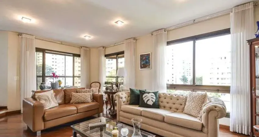 Apartamento à venda no cond. Athenas Moema em Moema, São Paulo - SP