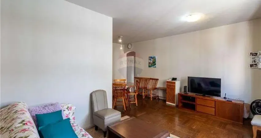 Apartamento à Venda no Condomínio Edifício Gabriela, Moema, São Paulo - SP