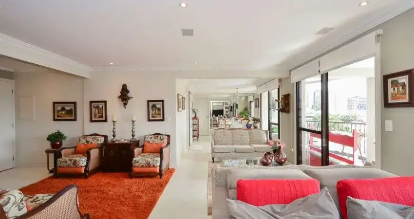 Apartamento à Venda no Edifício Villa Florale, Caxingui, São Paulo - SP