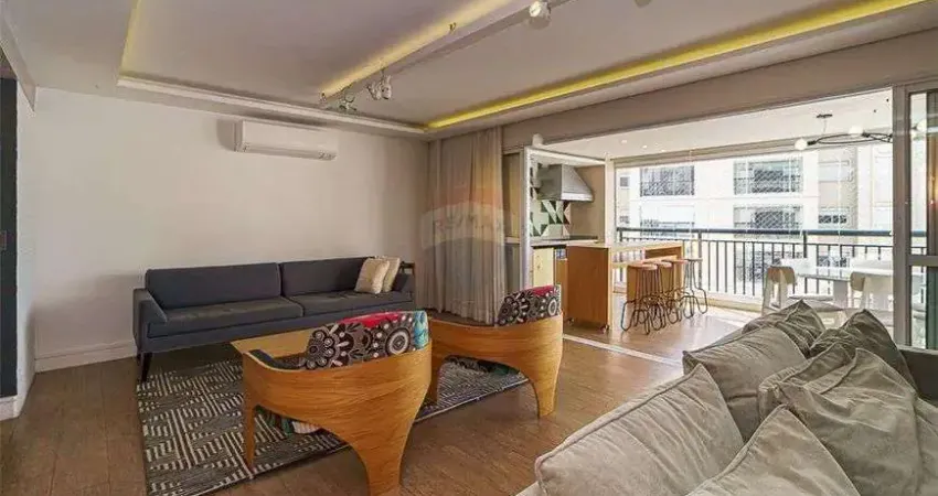 Apartamento à Venda no Edifício Reserva Alto da Lapa, Bairro da Lapa, São Paulo - SP