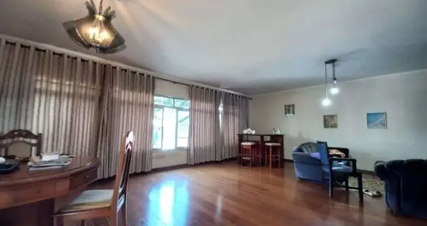 Sobrado à venda na Vila Guarani (Z Sul) em São Paulo - SP