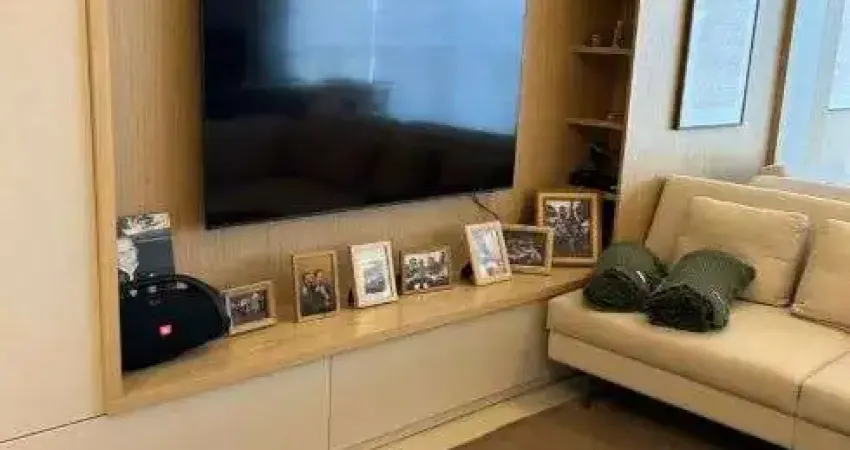 Apartamento à venda no Condomínio Stella Campo no Campo Belo em São Paulo - SP