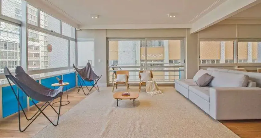 Apartamento à venda no Edifício Saveiros no Sumaré em São Paulo - SP.