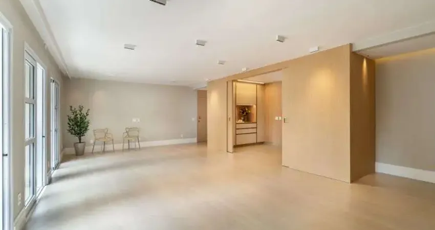 Apartamento alto padrão à venda no Jardim Paulista em São Paulo - SP
