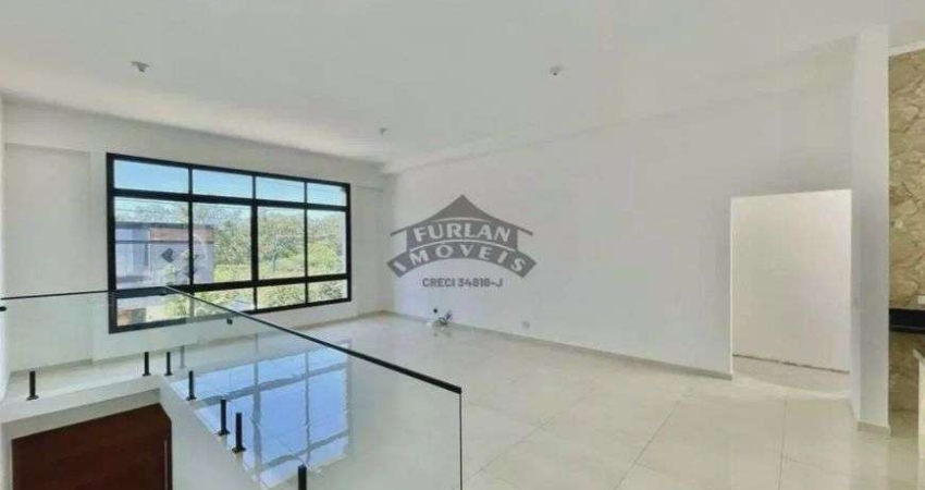 Casa Sobrado alto padrão no Condomínio Lago do Sol na Quinta dos Angicos em Cotia - SP