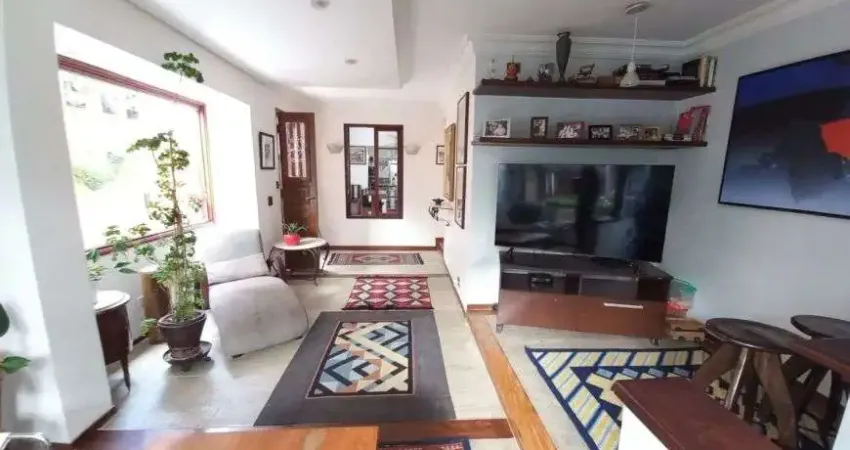 Casa Sobrado alto padrão à venda na Aclimação em São Paulo - SP