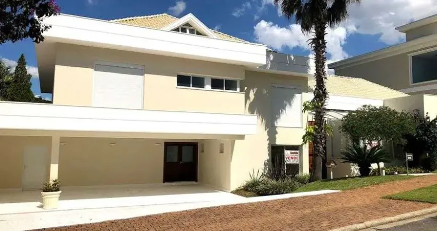 Casa de alto padrão localizada no Residencial Gêneses I em Santana de Parnaíba - SP.