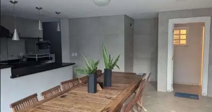 Casa à venda no Condomínio Residencial 9 no Alphaville em Santana de Parnaíba - SP