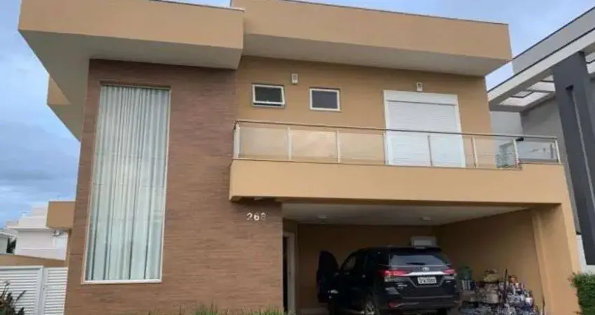 Casa de condomínio para venda tem 280 metros quadrados no Jardim Ypê em Paulínia - SP.