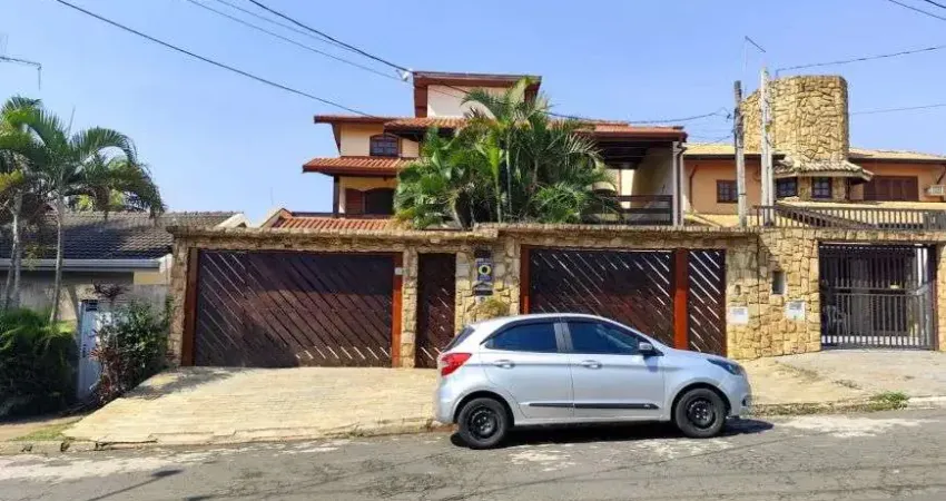 Sobrado para venda tem 407 metros quadrados com 6 quartos em Jardim Chapadão - Campinas - SP