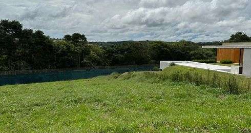 Lote/ Terreno à venda no Condomínio Quinta da Baroneza em Bragança Paulista - SP