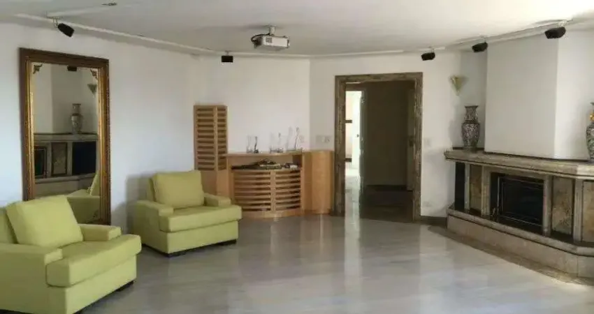 Apartamento alto padrão à venda no condomínio Maison Jardim Phoenix na Saúde em São Paulo - SP