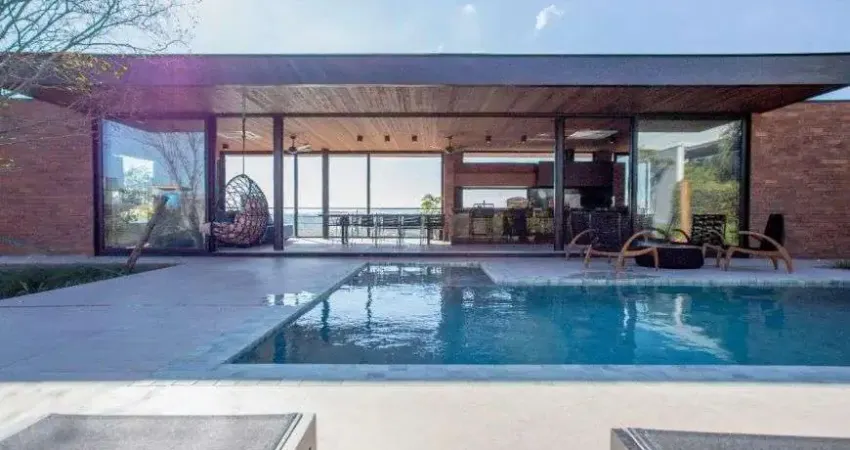 Casa de Alto Padrão à venda no Condomínio Xapada Parque Ytu em Itu-SP