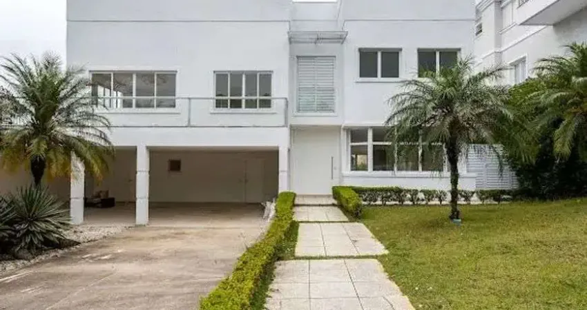 Casa de altíssimo padrão à venda no Alphaville Residencial 8 em Santana de Parnaíba - SP