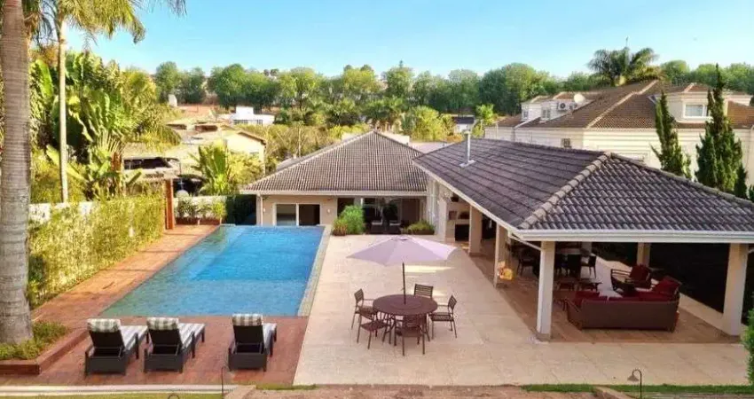 Casa alto padrão para venda no Condomínio Tamboré 3 em Santana de Parnaíba - SP.