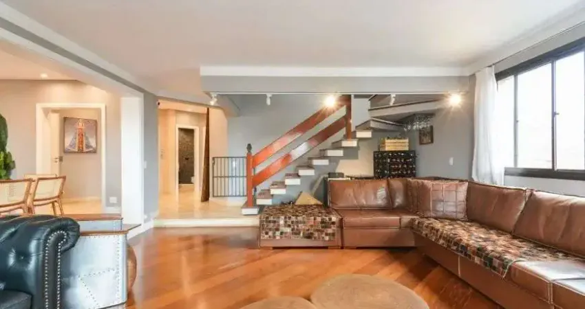 Duplex para venda tem 405 metros quadrados com 5 quartos em Indianópolis - São Paulo - SP