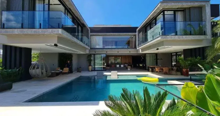 Casa Alto Luxo À Venda em Condomínio Fechado Em Riviera de São Lourenço, Bertioga - São Paulo