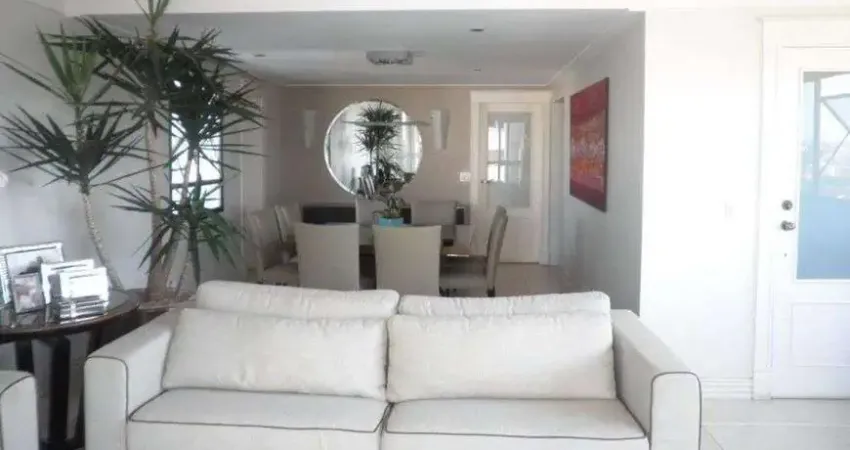 Apartamento para venda possui 223 metros quadrados com 3 quartos em Cambuí - Campinas - SP