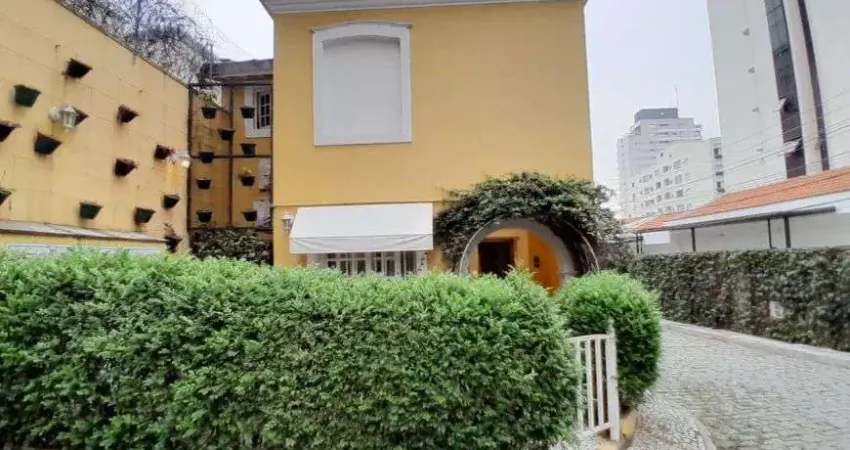 Sobrado à venda no Jardim Paulista em São Paulo - SP